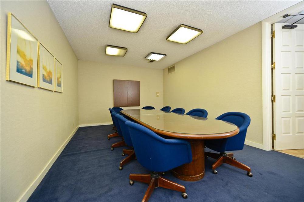 Americas Best Value Inn & Suites Extended Stay - Tulsa Zakenleven foto